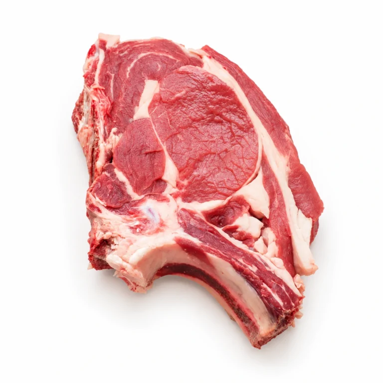 Chuletón de Ternera Gallega 650 g sobre fondo blanco