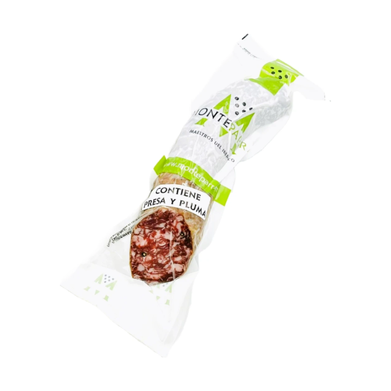 Salchichón Ibérico de Bellota Presa Monteparra 100 g sobre fondo blanco